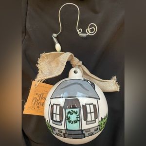 Southern style Christmas decorations